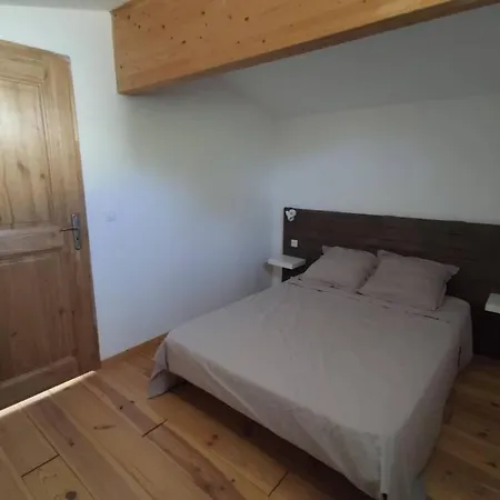 Logement tout confort au calme entre Saint Tropez et les Gorges du Verdon Le Thoronet Extérieur photo